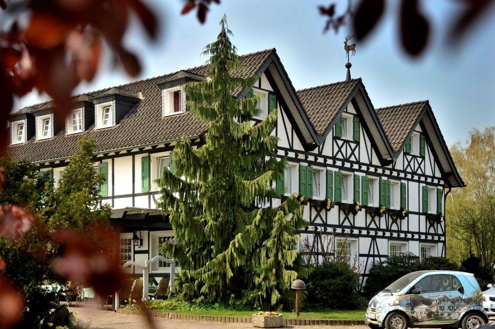 Lohmann'S Romantik Hotel Gravenberg Langenfeld  Exterior foto